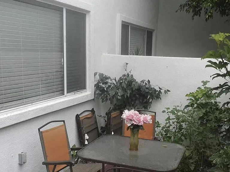 18555 Collins St #C8 — Photo 13