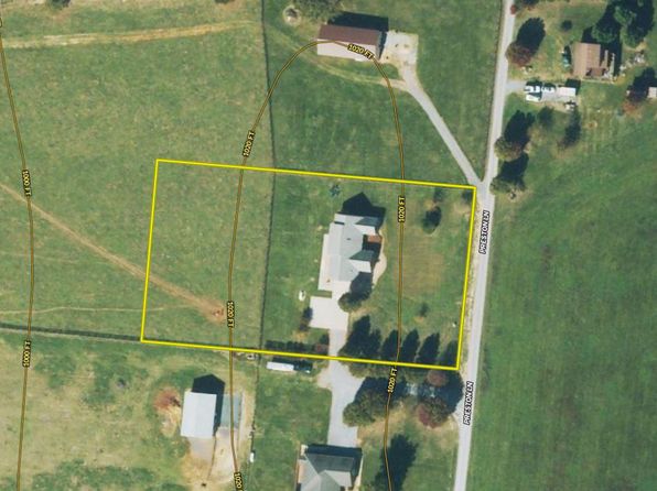 237 Preston Ln, Luray, VA 22835