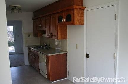 Kitchen
						:
						Kitchen.