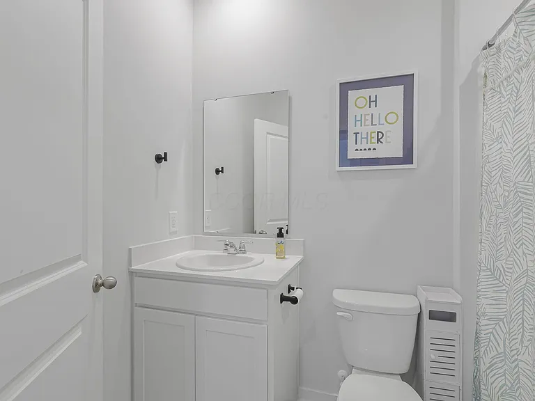 758 Leslie Dr — Photo 26