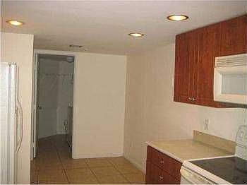 4th image of 1915 Lavers Cir APT E408