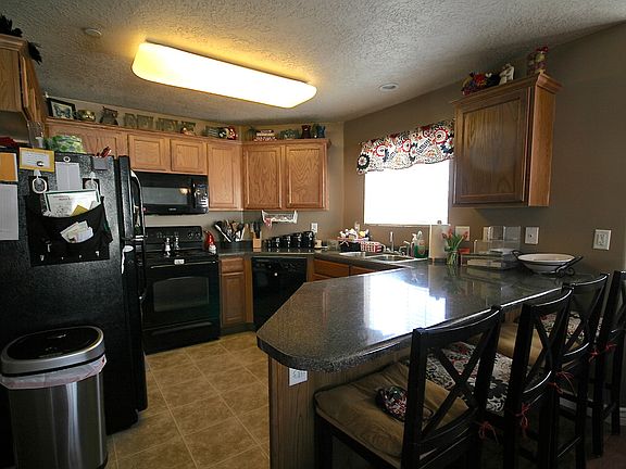 4th image of 1705 W Westbury Way Unit 6