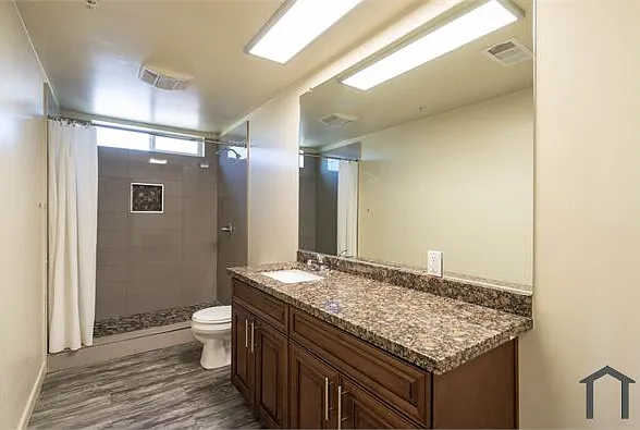 130 S Soto St — Photo 20