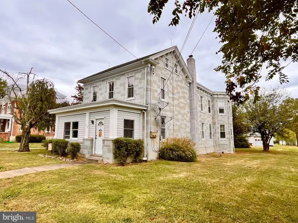 528 Main St, Bally, PA 19503
