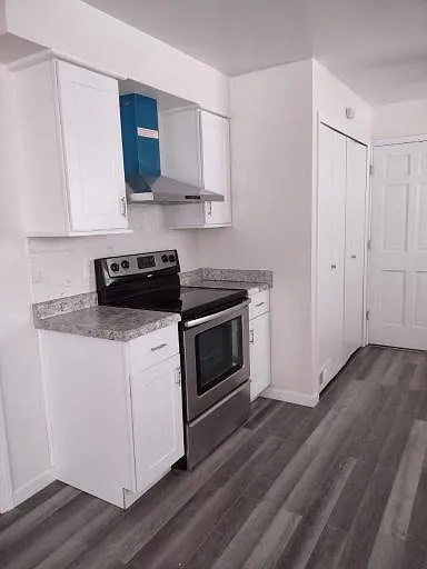 29155 Milton Ave — Photo 3