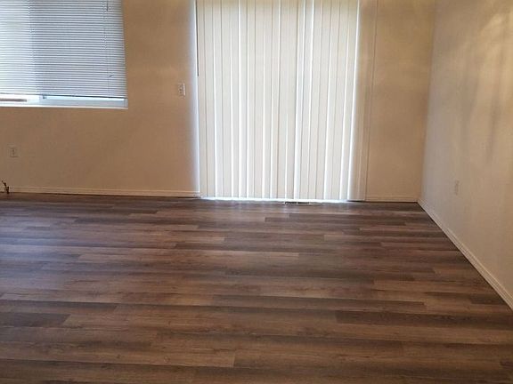 4th image of 1718-1720 W Peninsula Dr #3B-2BA-1472SQFT