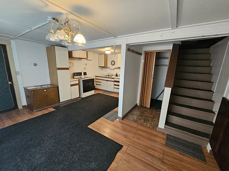 838 12th Rte — Photo 2