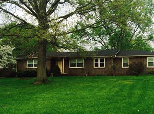 1922 Karen Ave, Bowling Green, KY 42104