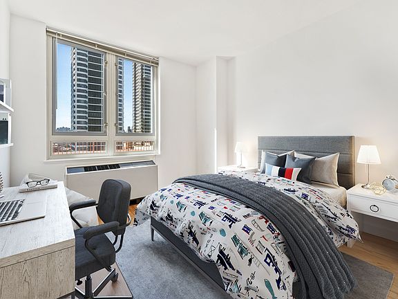 4th image of 245 E 124th St APT 10F