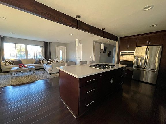 5th image of 1120 S Arapaho Dr