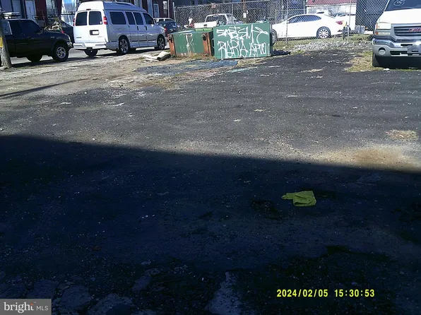 271 W Indiana Ave, Philadelphia, PA 19133