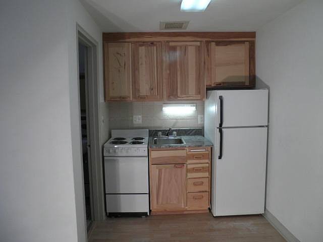 1st image of 2236 Pinehurst Ave APT 7