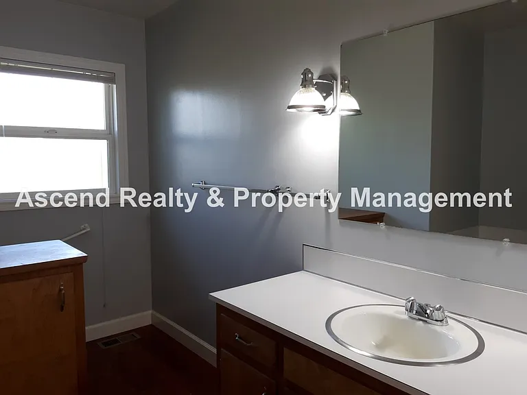 2945 SW 118th Ave — Photo 6