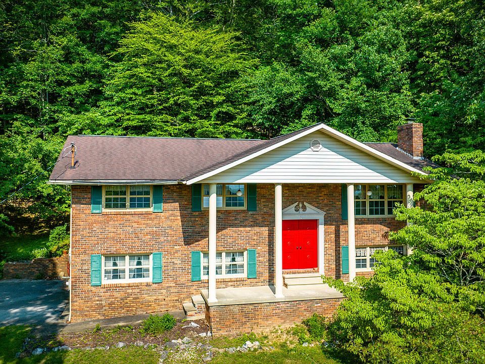1st image of 3825 Cimarron Dr