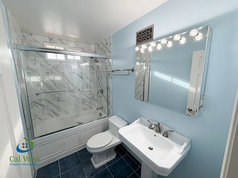 6465 Sussex Pl — Photo 19