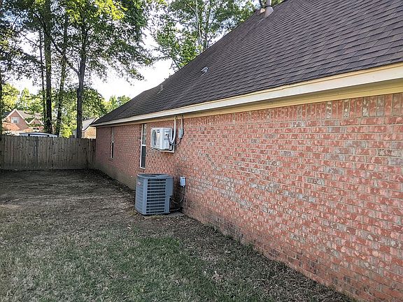 5th image of 7937 Claredale Dr