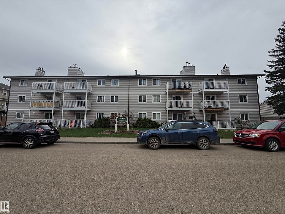 1st image of 10136 160th St NW #205
