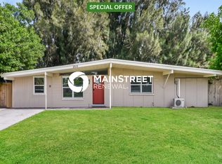 2615 Lafayette Rd, Bradenton, FL 34207