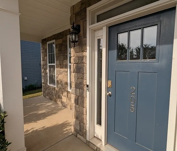 205 Granito Dr — Photo 2