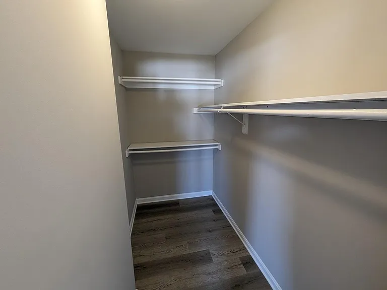 5861 Riverside Dr — Photo 11