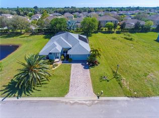 8305 Paladin Sq, Vero Beach, FL 32967