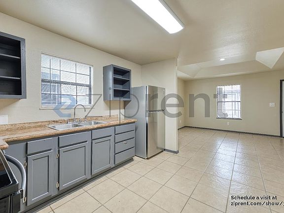 3rd image of 635 Water St #B