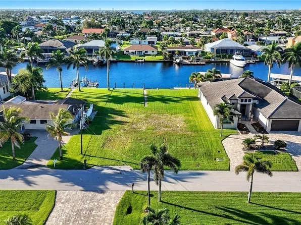 126 SW 50th St, Cape Coral, FL 33914