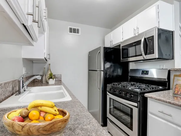 The Brixton, 5828 Colfax Ave APT 10, North Hollywood, CA 91601
