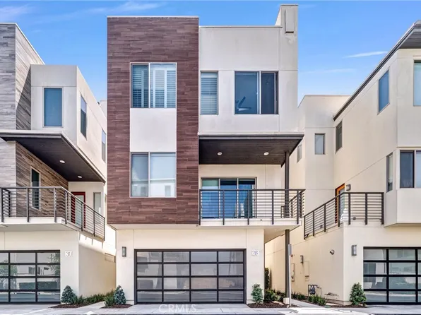 28 Ebb Tide Cir, Newport Beach, CA 92663