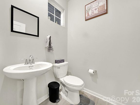 4th image of 6009 Chelsea Oaks Rdg