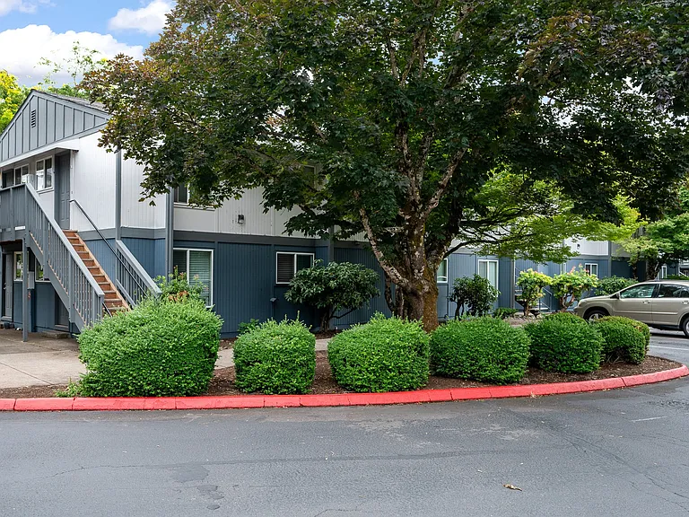 Battlecreek South | Exterior