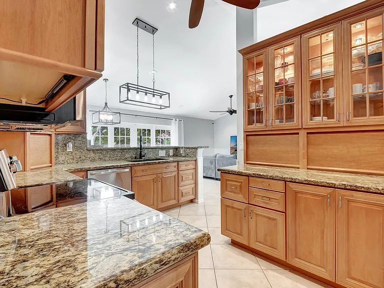 9680 Lancaster Pl — Photo 25