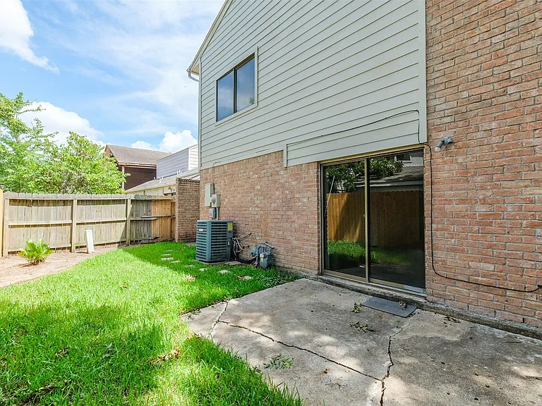 514 Shady Dale Dr — Photo 40
