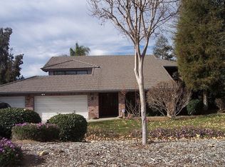 6815 Via Vista Dr, Riverside, CA 92506