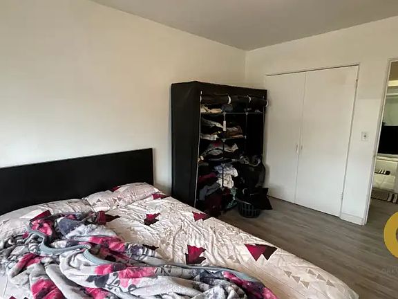 4th image of 6831 Arcola St #204
