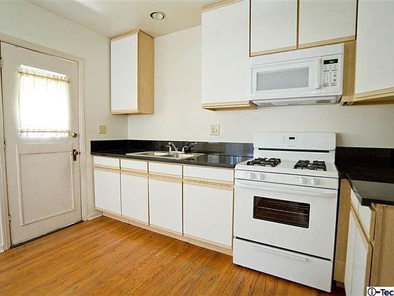 5th image of 3712 Corta Calle St