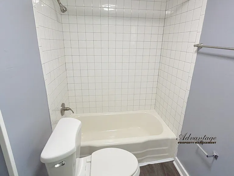 749 Bey St — Photo 13