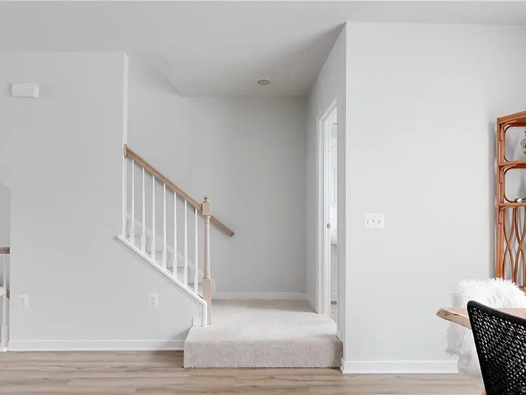 1335 Claytor Ln — Photo 24