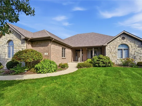 1 Fairwood Dr, Miamisburg, OH 45342