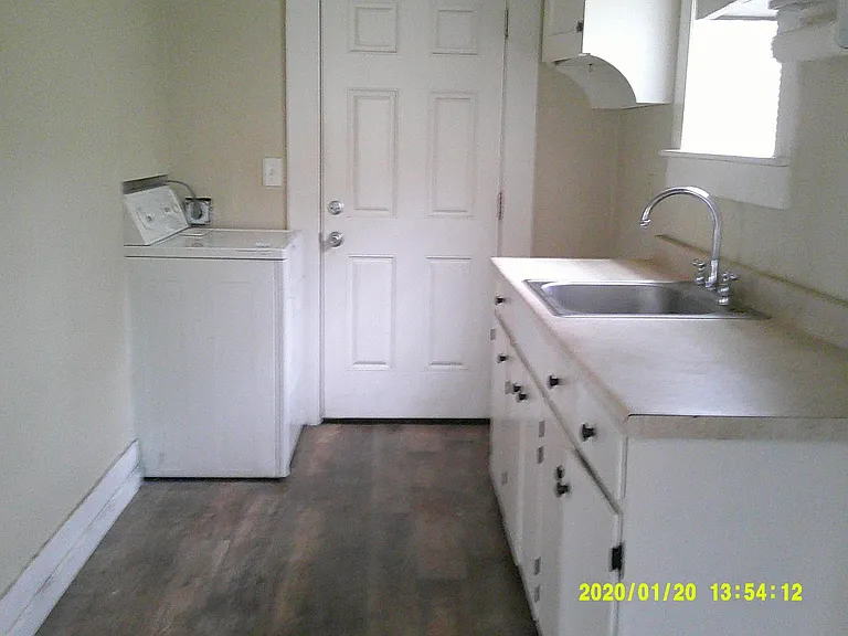104 Walnut Ave — Photo 15