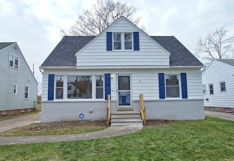 1st image of 5844 Monica Ln