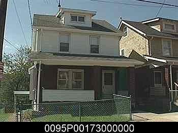 2nd image of 2324 Walton Ave