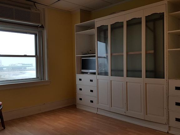 3rd image of 2715 Boardwalk APT 717