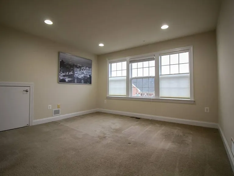 8070 Criaza Branch Ct — Photo 15
