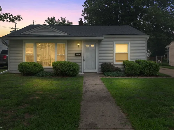 36240 Glen St, Westland, MI 48186