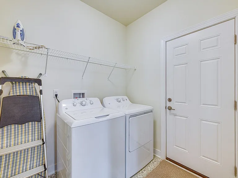 Laundry Room Cabinet