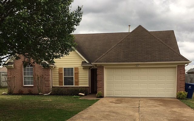 1st image of 180 Village Dr