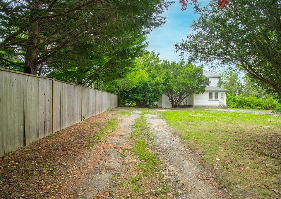 3 Narragansett Blvd, Portsmouth, RI 02871 MLS 1341521 Zillow