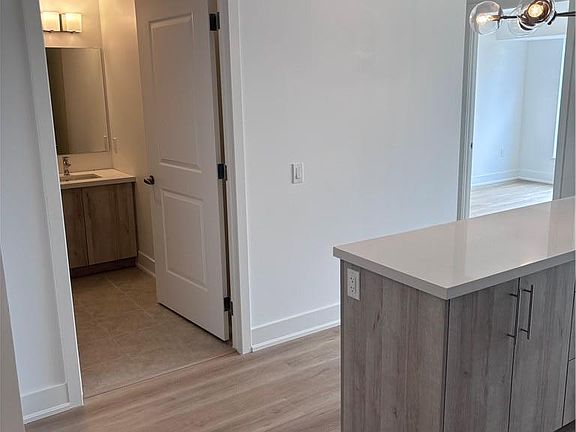 3rd image of 575 Conklin Rd #1002