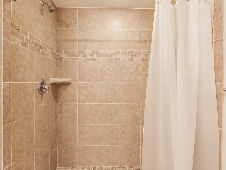 27470 Palmesta Cir #29 — Photo 9